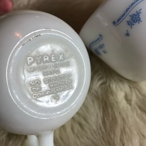 3 Vintage Pyrex Milk Glass morning Blue Mugs - Picture 3 of 8